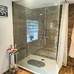 Baur By Interhome בית נופש נוירייכנאו